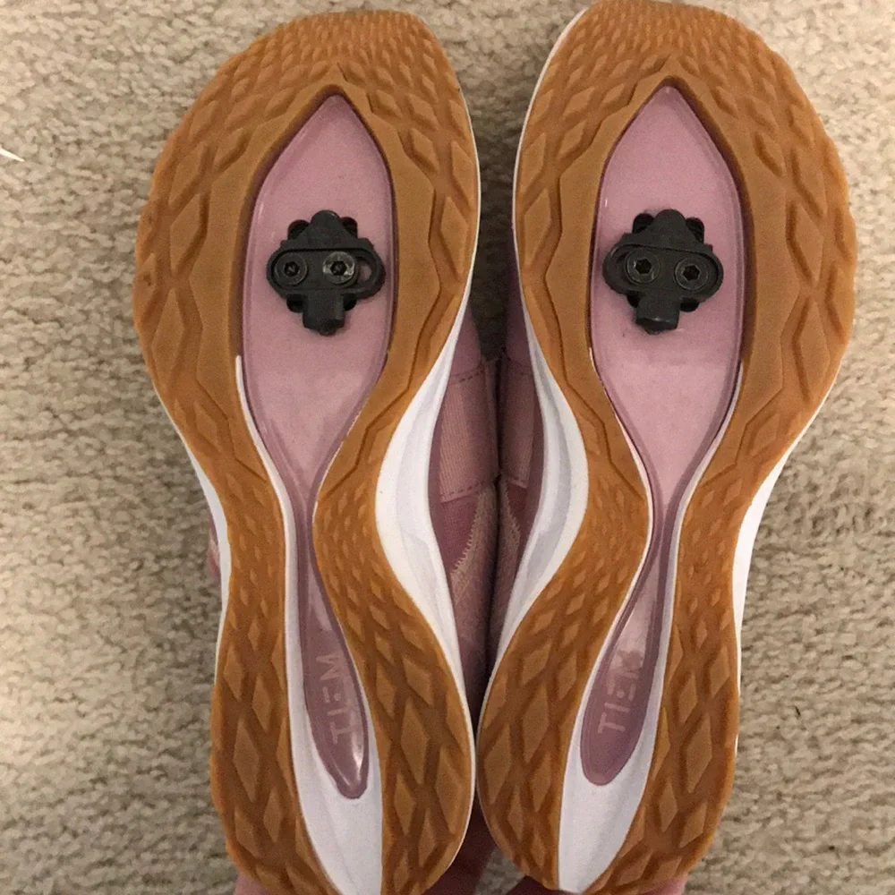 Women’s Slip-On Athletic Sneakers in Pink - Picture 4 of 7